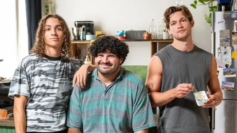 Oskar Redfern, Samir Salim and Damian Hardung in "Softies".