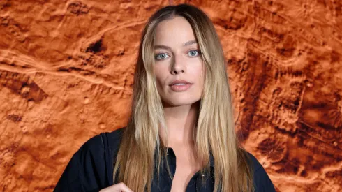 Margot Robbie attends the Chanel Womenswear Spring/Summer 2026 show as part of Paris Fashion Week on October 06, 2025 in Paris, France. (Photo by Pascal Le Segretain/Getty Images)