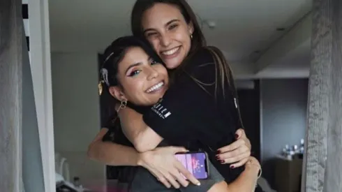 Bárbara López y Macarena Achaga como Juliantina