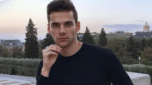 Álvaro Rico en producción de fotos