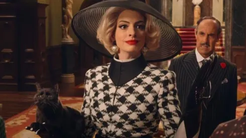 El nuevo adelanto de Anne Hathaway en 'The Witches'.