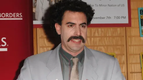 Borat se estrenó en medio de un escándalo que involucra al abogado de Trump con una joven actriz