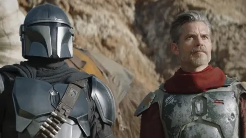 Pedro Pascal y Timothy Olphant en The Mandalorian