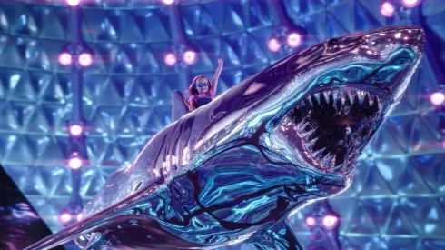 La actriz de We Can Be Heroes que tiene más seguidores que el resto del elenco sumado