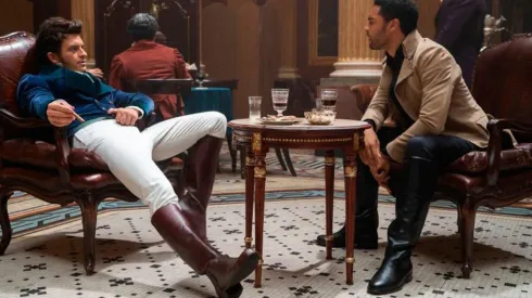 El actor de Bridgerton que habló sobre los obstáculos de ser gay en la industria audiovisual