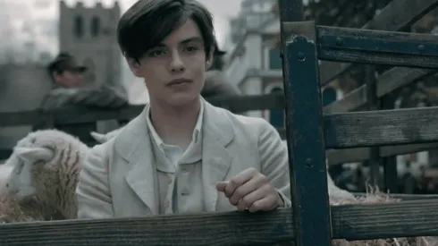 Louis Partridge, de Enola Holmes, será Sid Vicious en la miniserie de Sex Pistols.