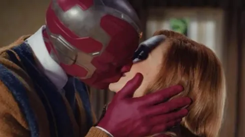 Elisabeth Olsen y Paul Bettany en WandaVision