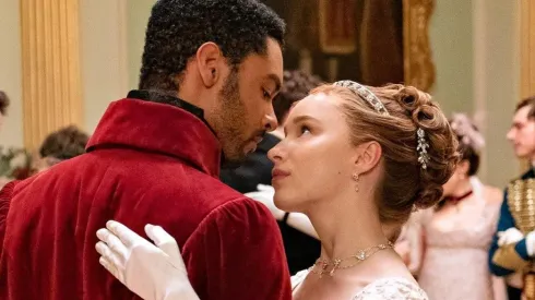 Bridgerton: el video del ensayo de baile entre Regé-Jean Page y Phoebe Dynevor que es furor.