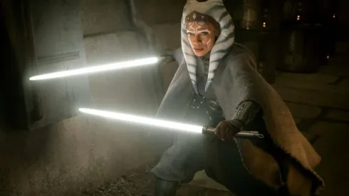 The Mandalorian: los videos de la increíble transformación de Rosario Dawson en Ahsoka Tano.