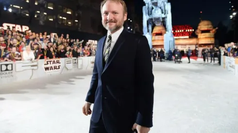 Se vuelve a dividir el fandom: la nueva trilogía de Star Wars de Rian Johnson está en marcha.