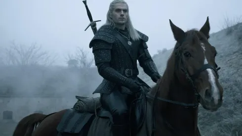 The Witcher: cronología de la producción de la temporada 2 a un año de su inicio, que aún no finalizó.