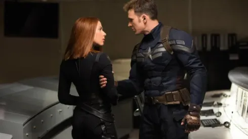 Black Widow y el Capitán América.