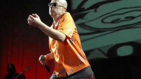 El Indio Solari y los Fundamentalistas del Aire Acondicionado presentaron Encuentro con un ángel amateur (Foto: Wikipedia)