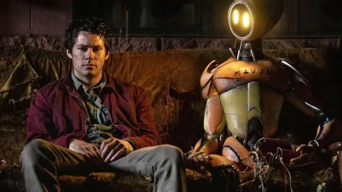 Amor y monstruos es furor en Netflix y su historia dejó abierta la posibilidad de una segunda película.