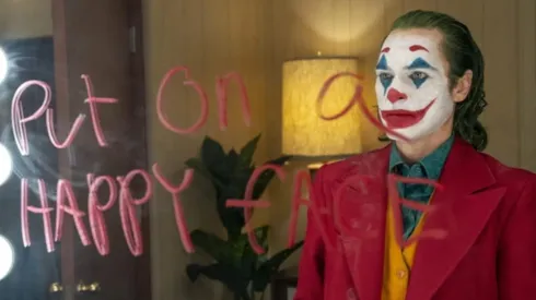 Joaquin Phoenix como Arthur Fleck.