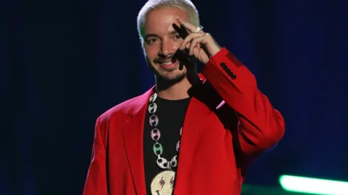 Cómo y a qué hora ver a J Balvin en el HeadStream de TikTok.
