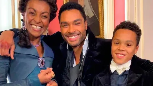 Shonda Rhimes extendió su acuerdo con Netflix, pero se aleja de Bridgerton