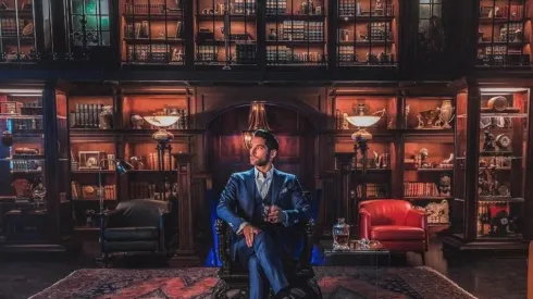 Tom Ellis como Lucifer