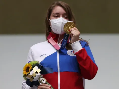 ¡Ganó una medalla de oro en Tokio 2020 con un amuleto de The Witcher puesto!