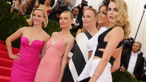 Quiénes se acaban de convertir en la cantante y actriz más rica del mundo