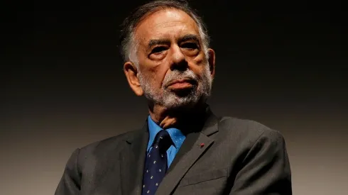 Distant Vision, de 2016, fue su último proyecto dirigido.