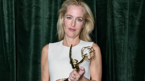 Gillian Anderson y su merecido premio.