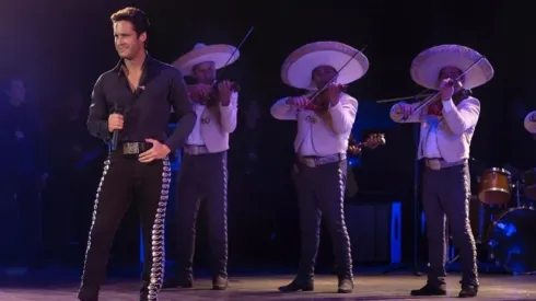 Diego Boneta como Luis Miguel