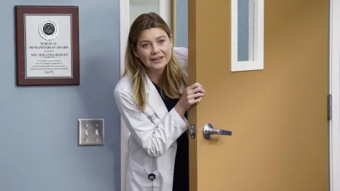 Pompeo se acerca a los 400 episodios en Grey's Anatomy.