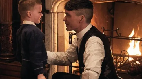 Cillian Murphy como Tommy Shelby