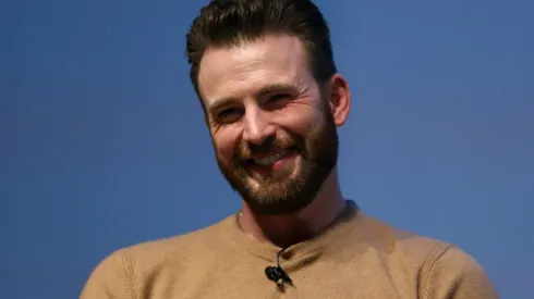Chris Evans se declaró fan de una exitosa serie que nada tiene que ver con Marvel.