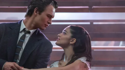 Rachel Zegler y Ansel Elgort protagonizan West Side Story.