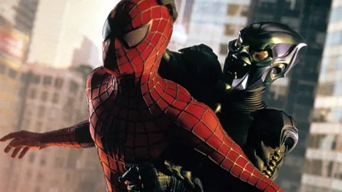 Tobey Maguire y Andrew Garfield figuran en el merchandasing.