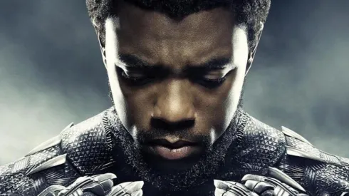 Chadwick Boseman como Black Panther