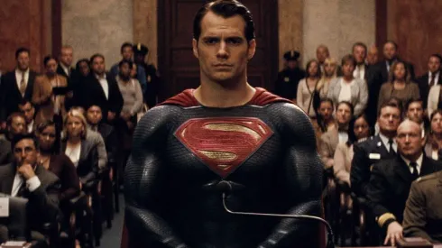 Henry Cavill como Superman.