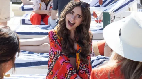 Netflix renovó Emily in Paris y confirmó cuántas temporadas tendrá.