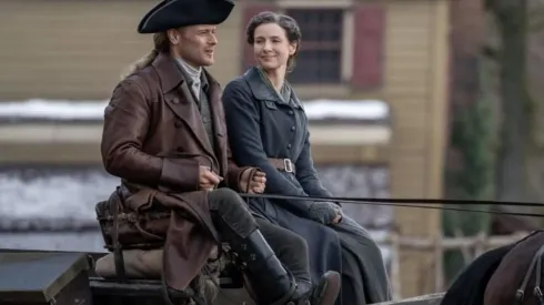 Sam Heughan y Caitriona Balfe en Outlander