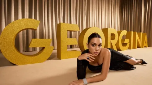 Soy Georgina cuenta la historia de Georgina Rodríguez.