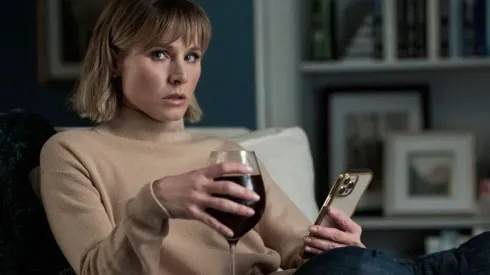 Kristen Bell protagoniza La mujer de la casa de enfrente de la chica en la ventana.