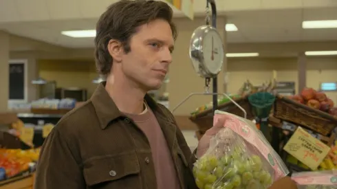 Sebastián Stan en Fresh