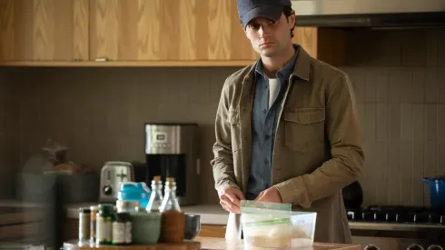 Penn Badgley como Joe Goldberg