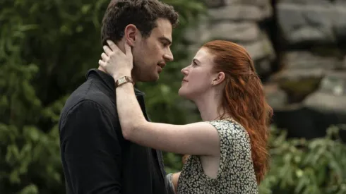 La próxima serie de HBO Max con una actriz de Game of Thrones sobre viajes en el tiempo de solo 6 episodios.