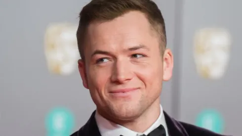 El actor tiene 32 años.