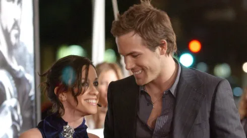 Alanis Morrisette y Ryan Reynolds.