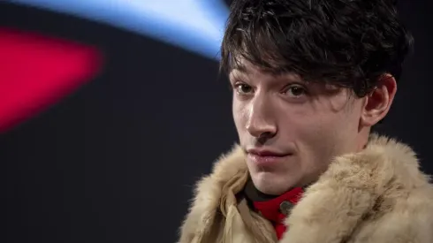 Ezra Miller, protagonista de otro escándalo en Hawaii.