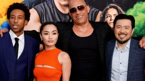 Justin Lin, a la derecha, en la premiere de F9.