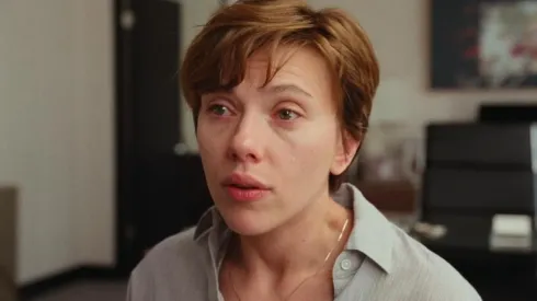 Scarlett Johansson protagoniza una intensa película en Netflix.