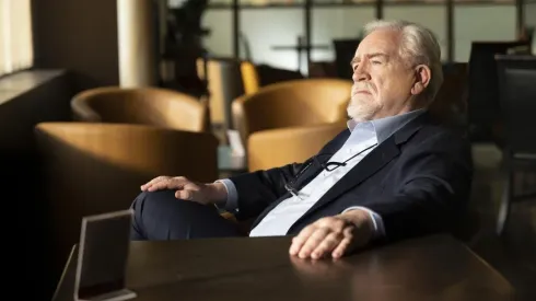 Brian Cox como Logan Roy.