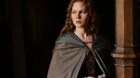 Becoming Elizabeth está protagonizada por Alicia Von Rittberg