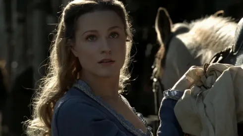 Evan Rachel Wood como Dolores.