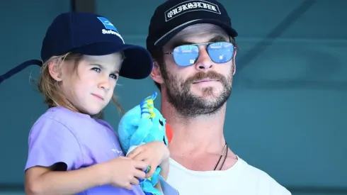 Chris Hemsworth con su hija
